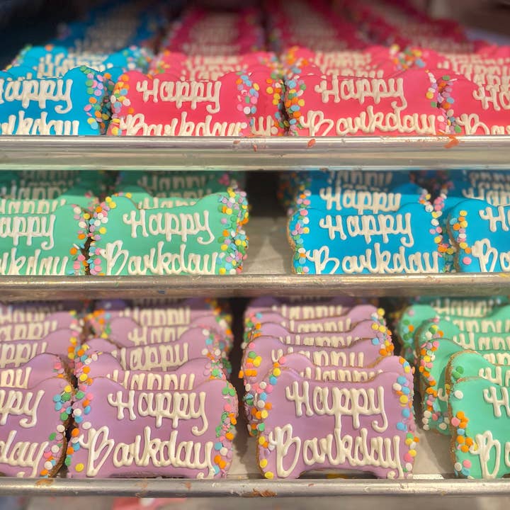 Lucky Biscuit Pet Bakery - Wholesale Pet Treats - Dog - Happy Birthday Fido!2