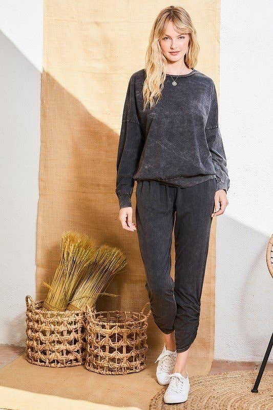 NERO Pantaloni con lavaggio minerale arricciato con fascia elastica in vita in vendita all'ingrosso su Faire3