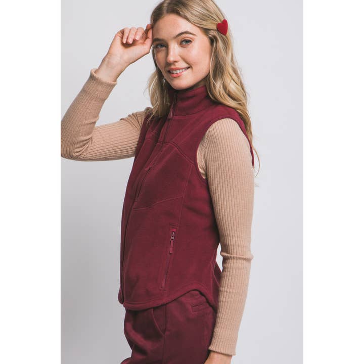 Style Up - Wholesale Jacket - Women's - Polar Fleece Lightweight Vest w Zippered Pockets2