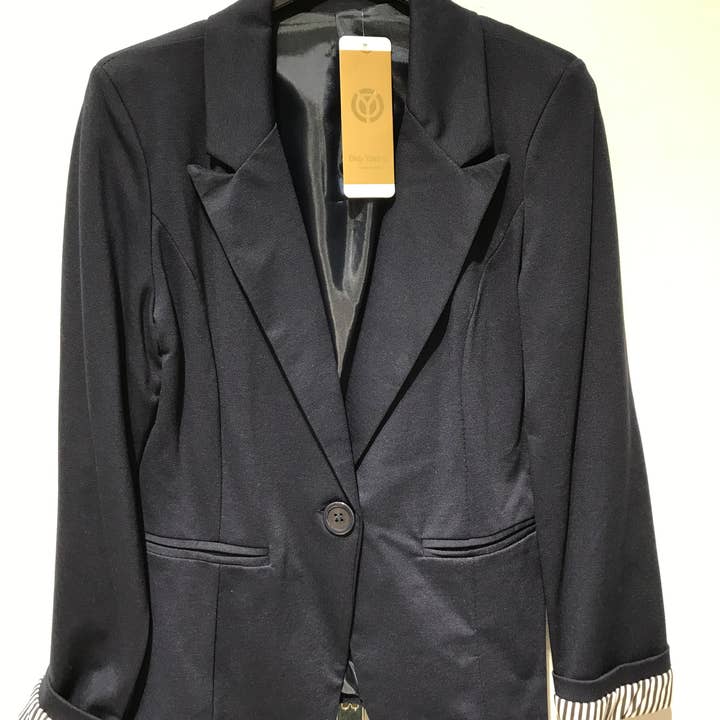 Only Yuan – Großhandel Jacke – Damen – Amerikanische Jacke Ref. 2025