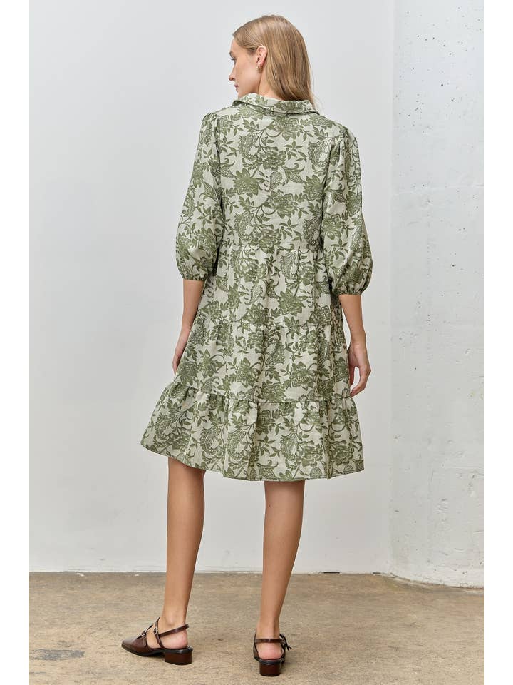 Polagram by Wellmade USA – Großhandel Kleid – Damen – BEDRUCKTES, GESTAFFELTES MIDIKLEID MIT KNÖPFEN4