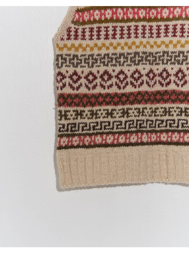 World of Crow llc – wholesale Knitted jumper – Women′s – The Christmas sweater3