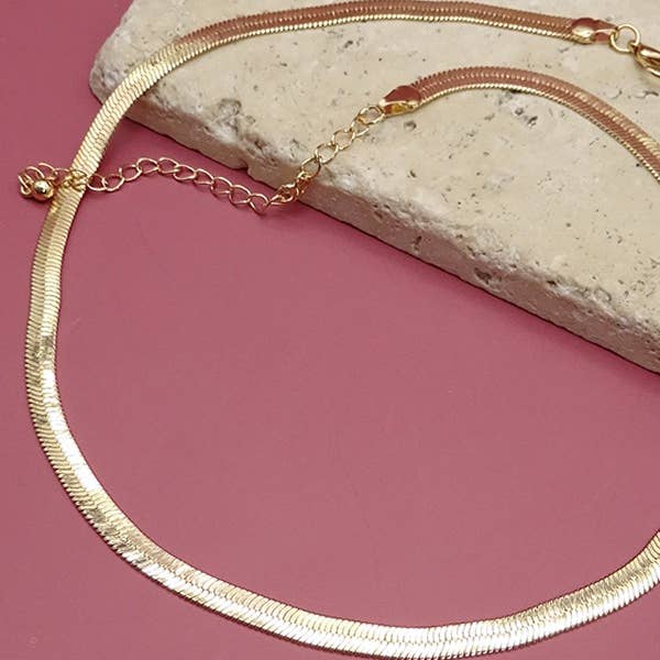 JOSSLYN by wall to wall - Wholesale Link & Chain Necklace - CLASSIC 16INCH HERRINGBONE CHAIN NECKLACE | 31N21180