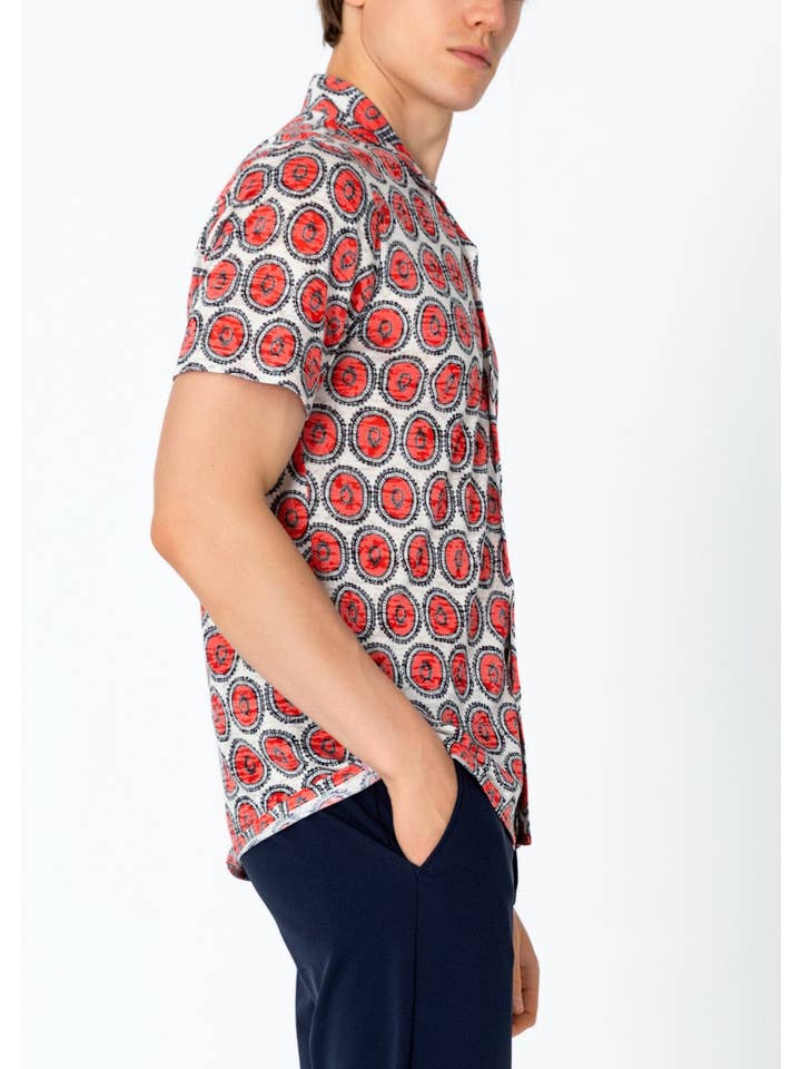 Men's Collared Lightweight Shirt - Round for wholesale on Faire