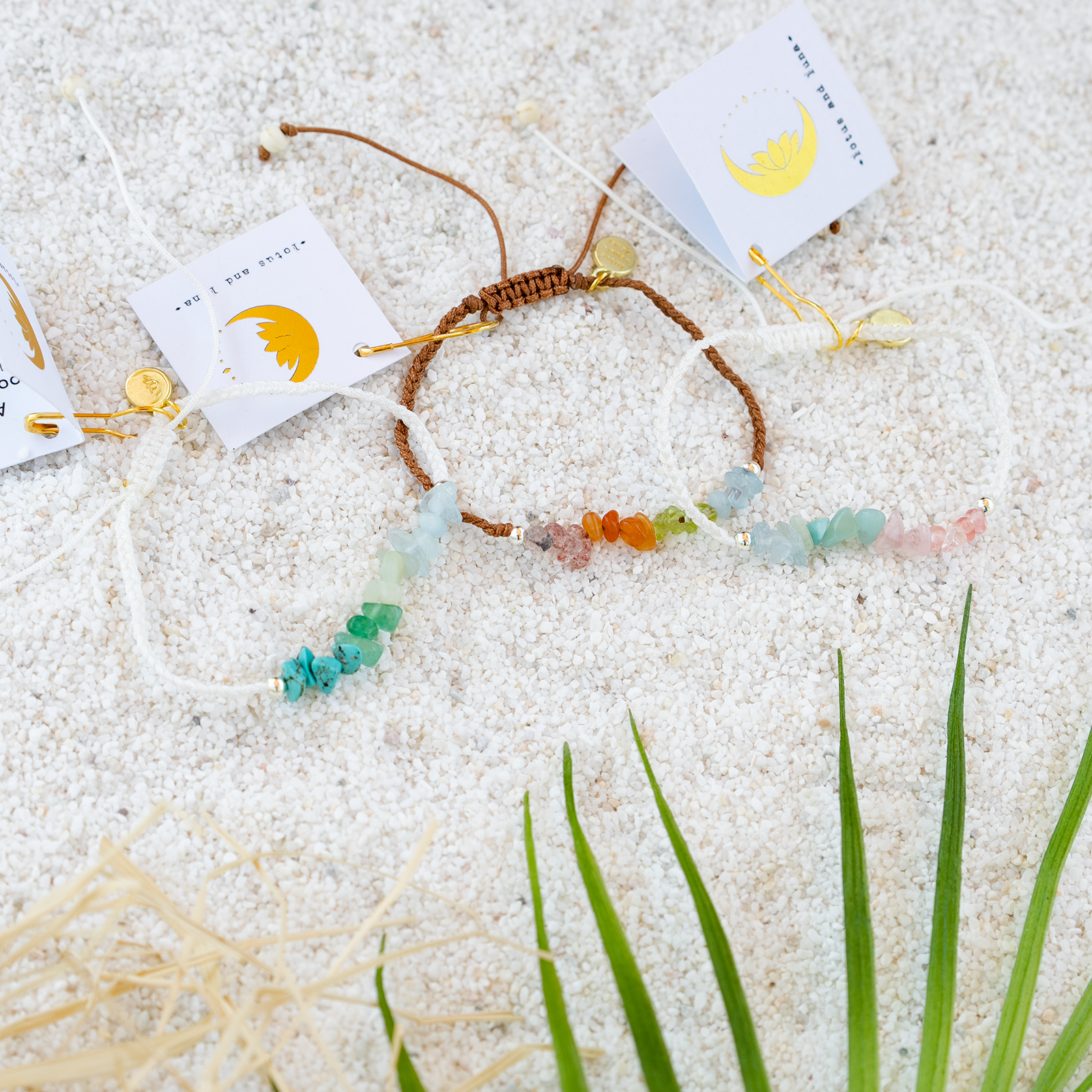 Lotus and Luna - Vendita all'ingrosso Parure di gioielli - Braccialetti Intrecciati con Pietre (Confezione da 10)4