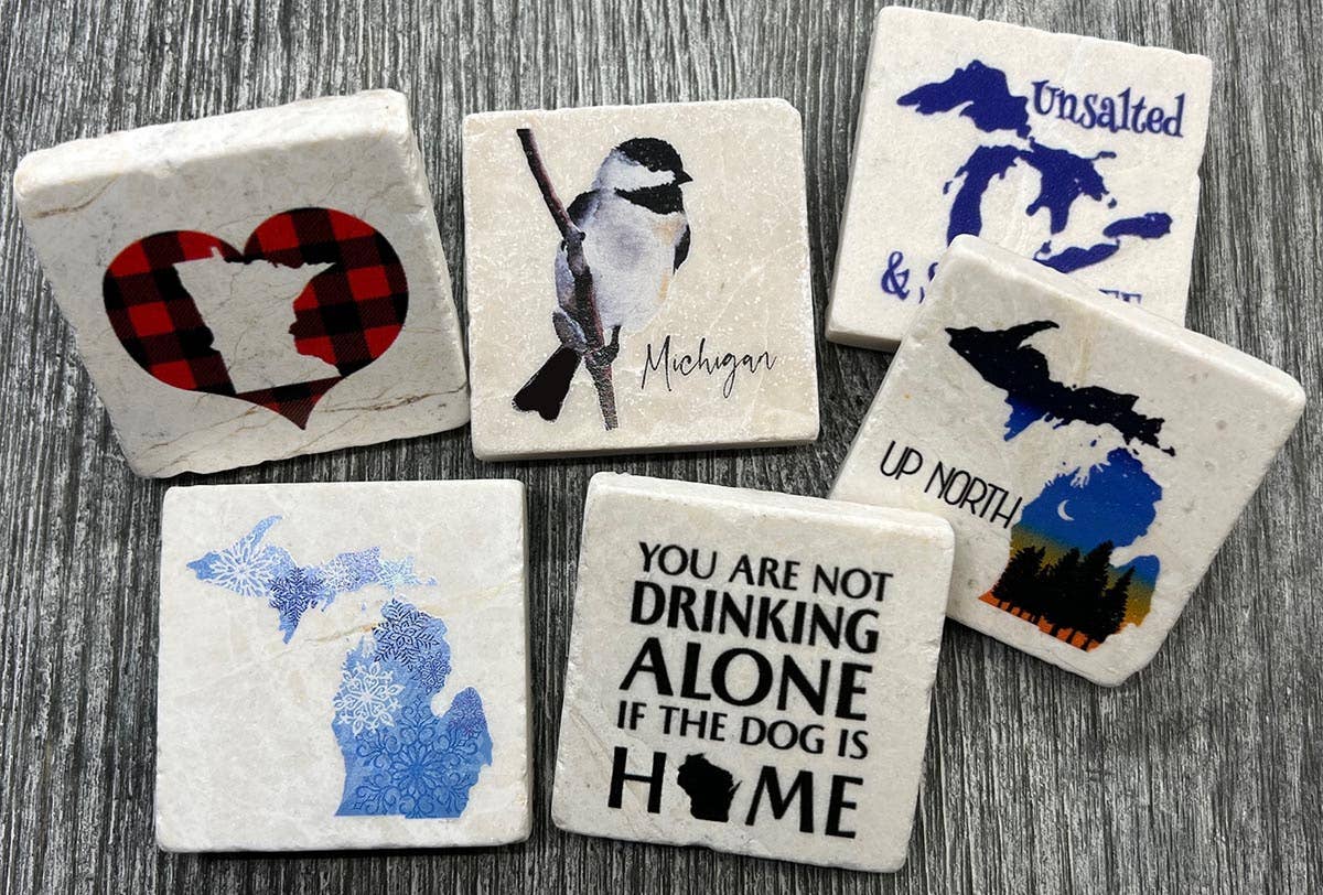 Noomoon - Vente Aimants - Aimant en marbre « Your Text » avec inscription « Your Text » sur la plage et le littoral2