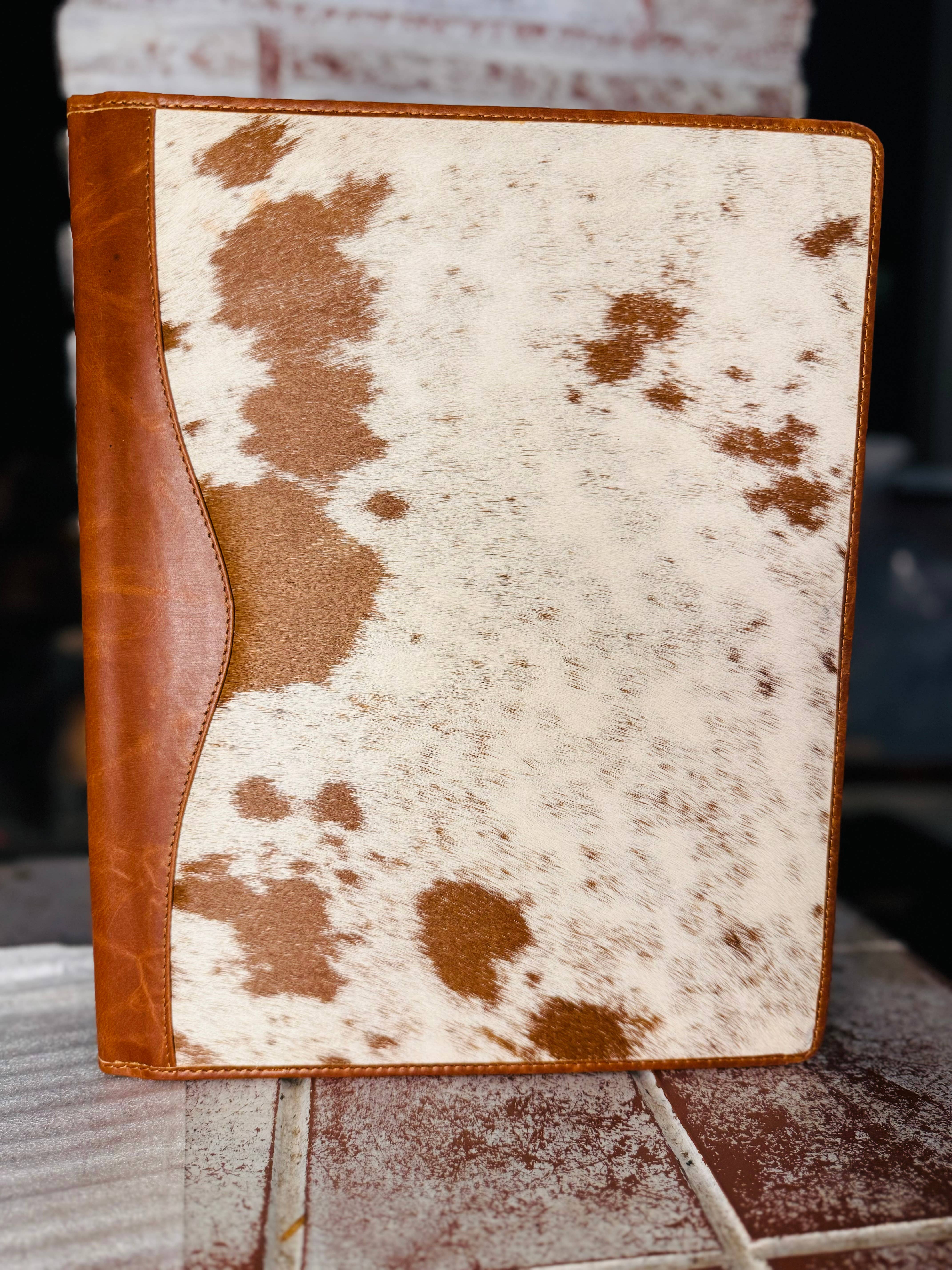 FRINGE & LUXE - Wholesale Folders - cowhide Portfolio0