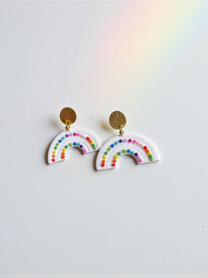Guirlandes Arc-en-ciel de Confettis pour la vente par Clay Dazing