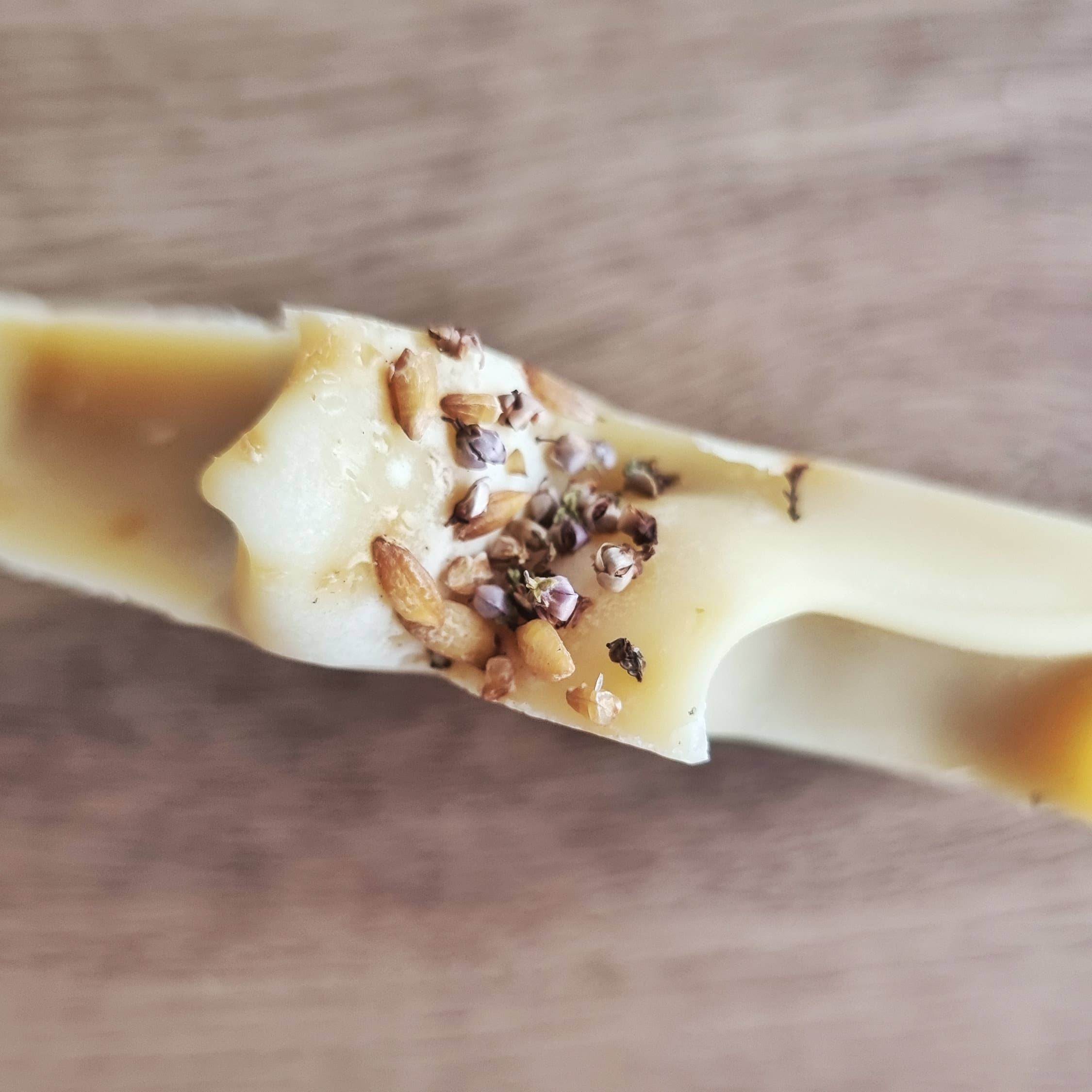 Naturayl - Wholesale Bar Soap - Goat milk soap2