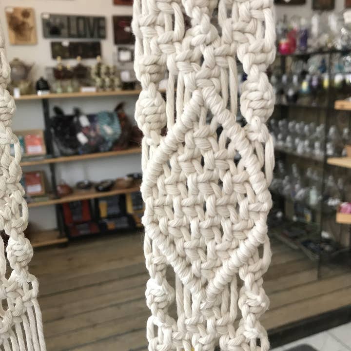 Tangled Up In Hue - Wholesale DIY Craft Kit - DIY Macrame Plant Hanger Kit - The Evelyn