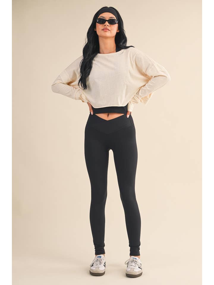 KIMBERLY C - Wholesale Athletic Top - Women's - Cotton Slub Cutout Back Long Sleeve Layering Top28