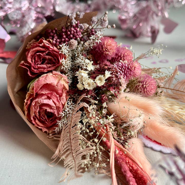 The Gardeners Wife - Wholesale Dried/Pressed Flowers - Be Mine Bouquets - la Vie en Rose!5