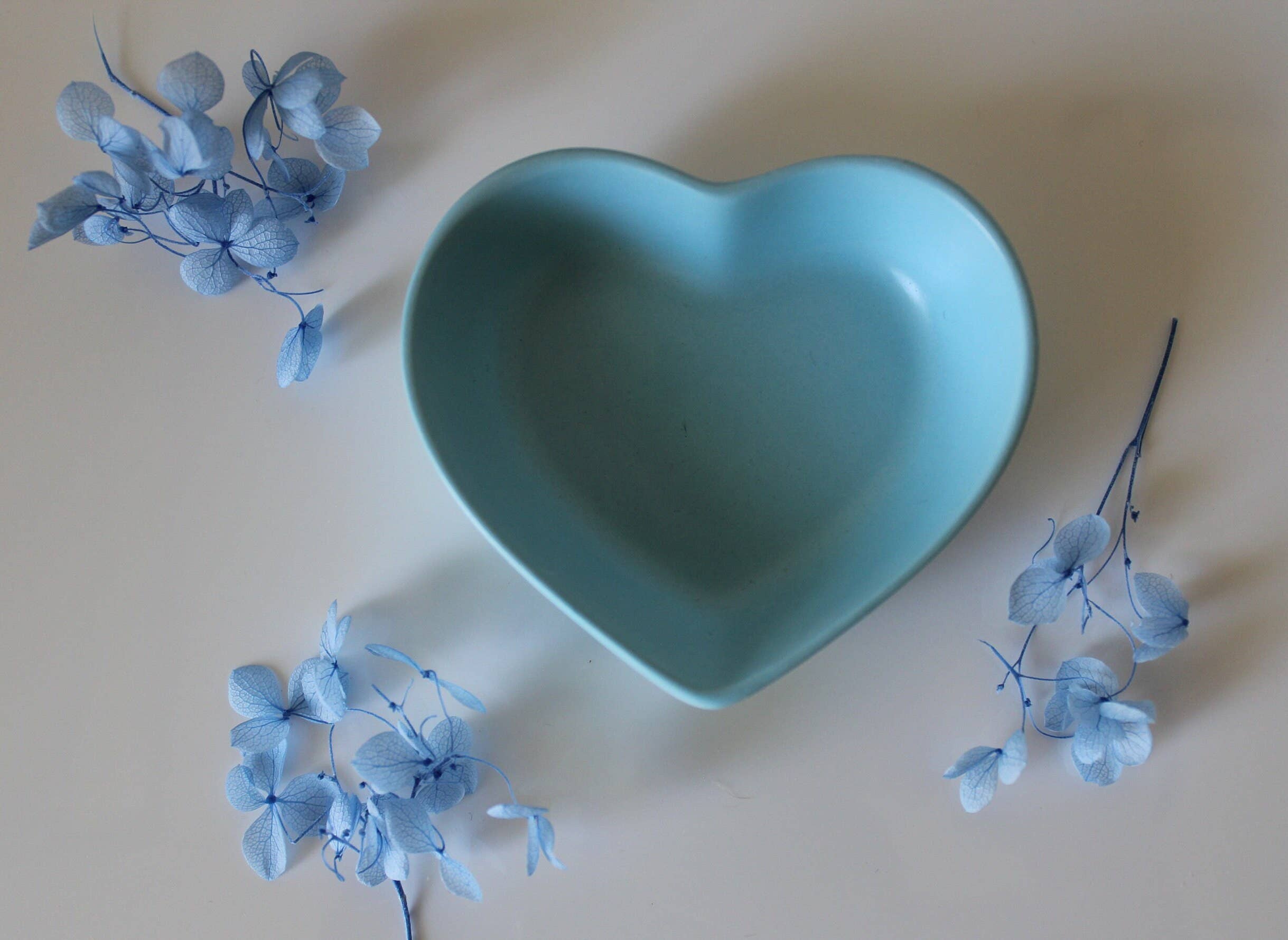 Latana Candles – wholesale Jewellery dish – Heart Shaped Tray8