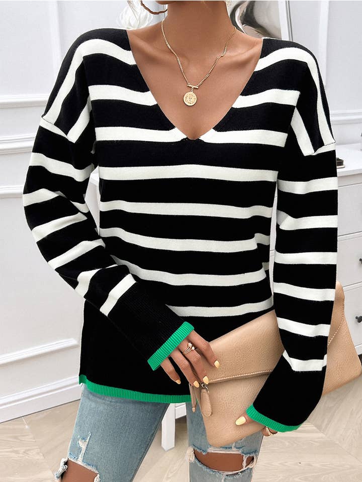 YNIQUE - Wholesale Knit Sweater - Women's - Women's Lightweight Long-Sleeve V-Neck Sweater
