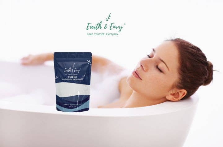 Earth and Envy - Wholesale Bath Salts - Earth & Envy Dead Sea Magnesium Bath Flakes 2LB1