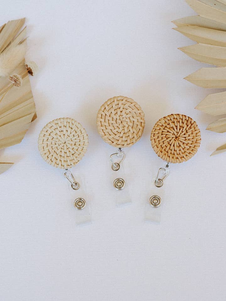 Boho Rattan ID Reel Badge Zubehör für den Großhandel von DayCrafter