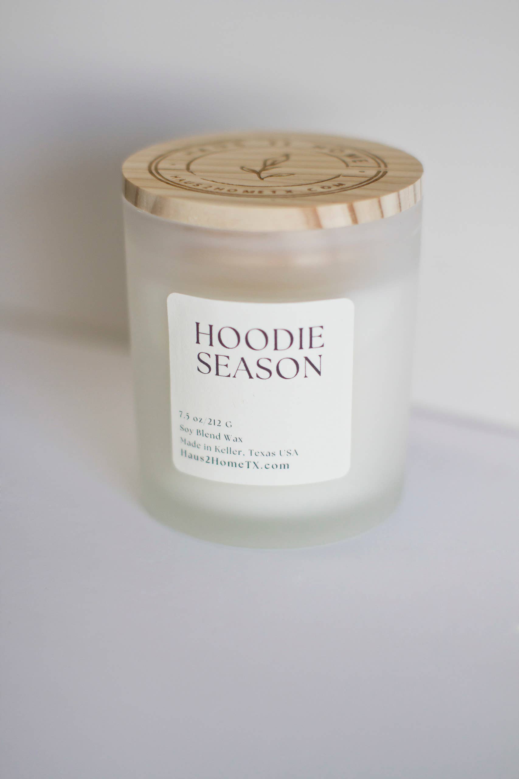 Haus II Home, LLC - Wholesale Jar/Filled Candle - Hand-Poured Candle - Hoodie Season - 7.5 oz Frosted Jar