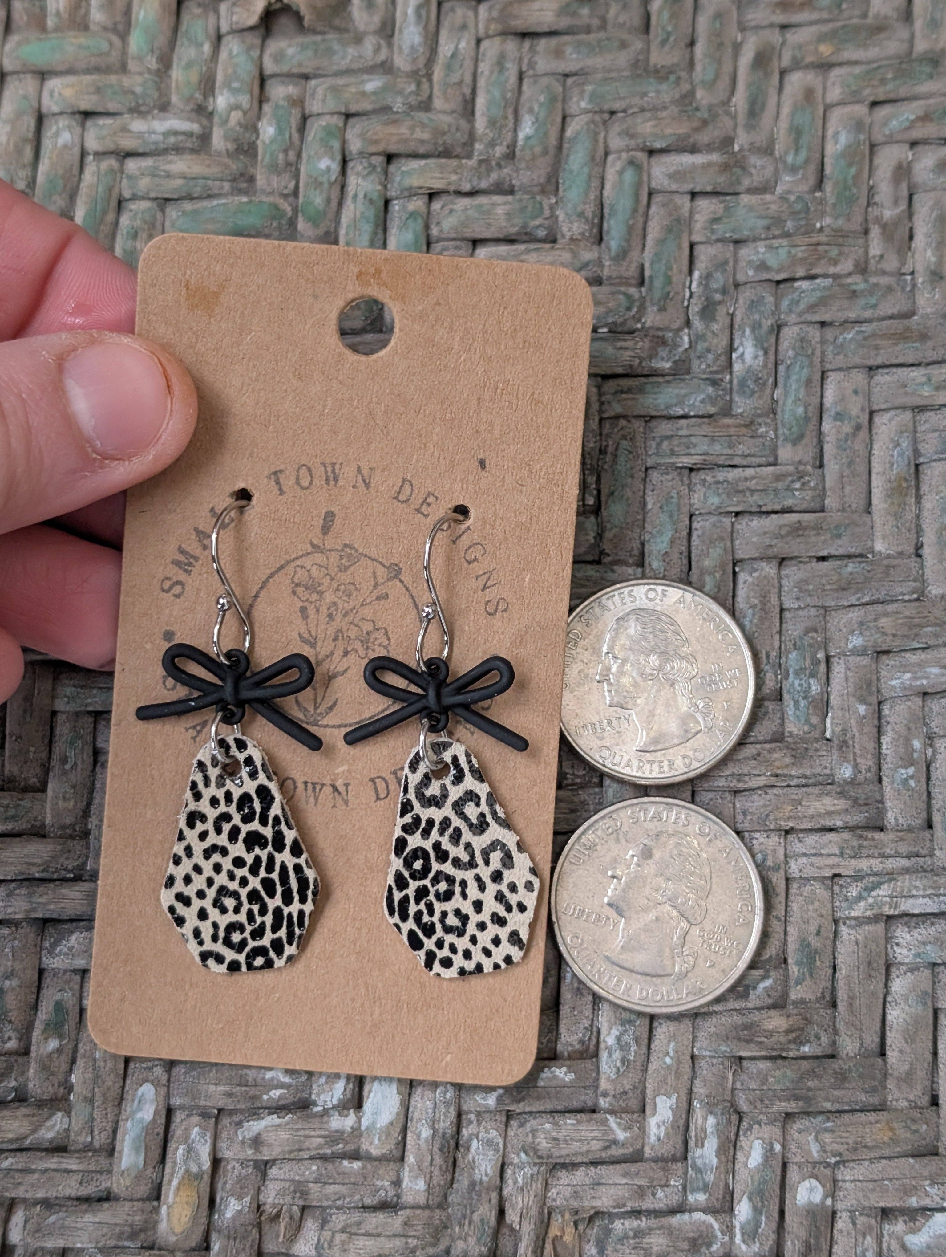 Small Town Designs - Wholesale Dangle Earrings - Jungle Leopard Bow Dangles3