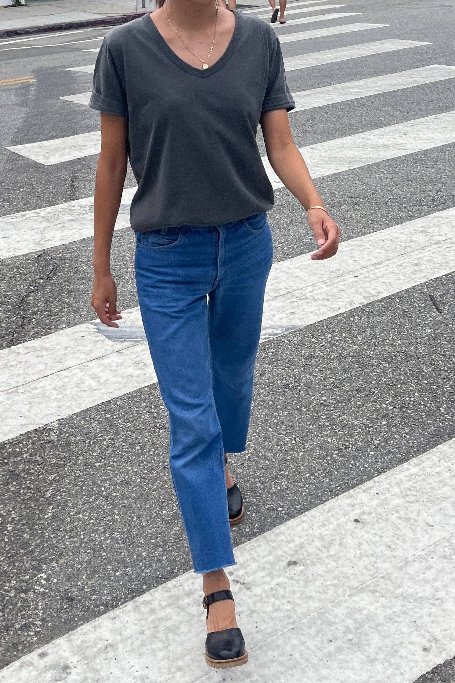 Le Bon Shoppe - Wholesale T-Shirt - Women's - La Vie Tee - Made with Organic Cotton (2S-2M-1L)7