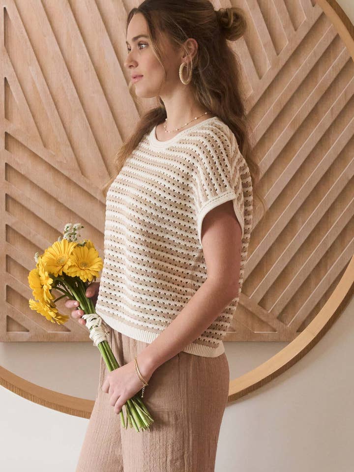 Blu Pepper – wholesale Knitted jumper – Women′s – STRIPE CROCHET KNIT BATWING SHORT SLEEVE SWEATER T7