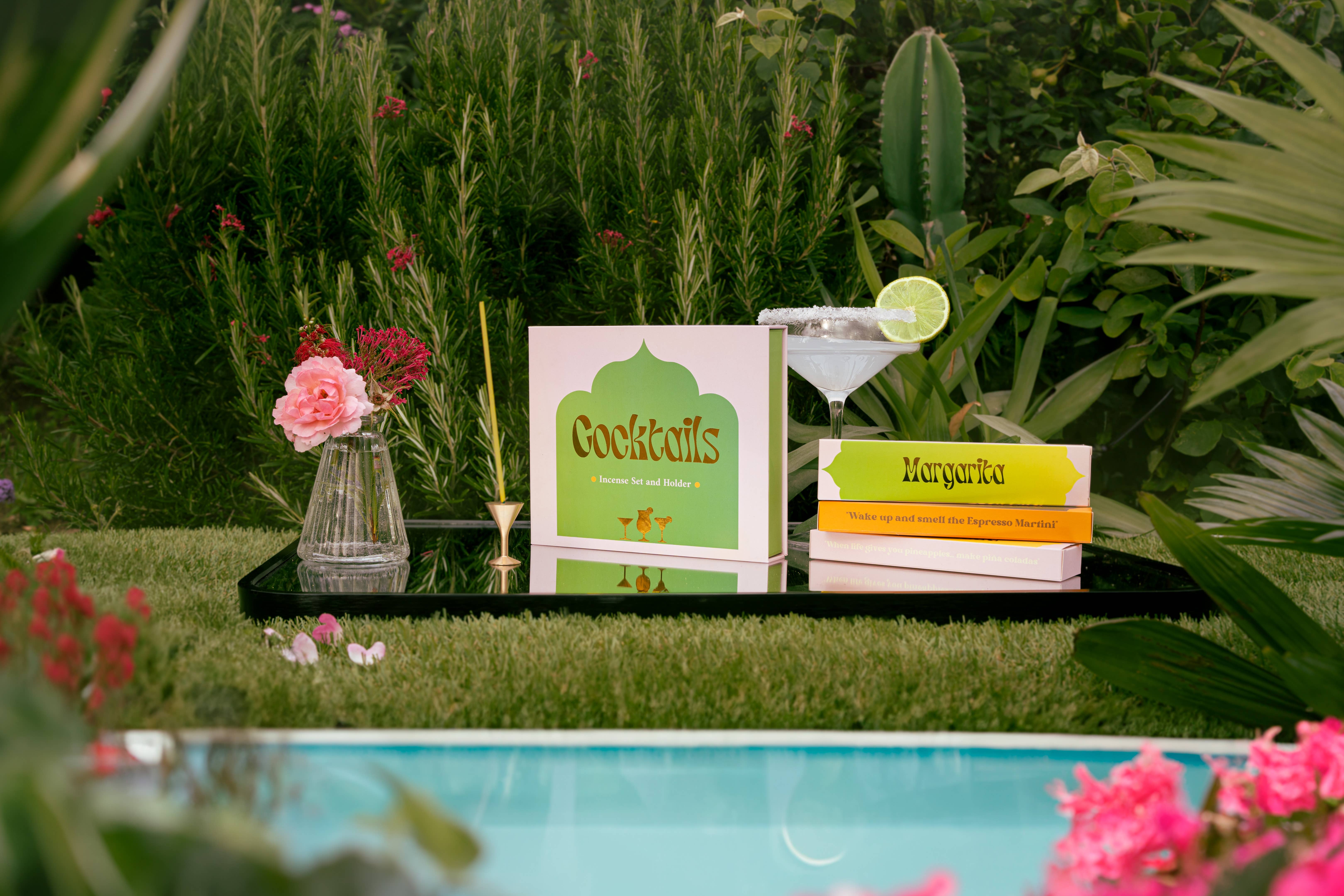 The Golden Altar – wholesale Incense – Cocktails Incense Gift Set with brass holder1