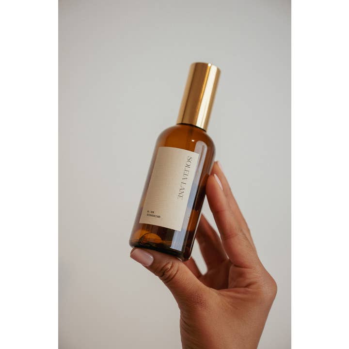 Soleia Lane - Vendita all'ingrosso Spray per tessuti e ambienti - N. 08 Spray per Ambienti e Lenzuola Sunshine | pomelo, fresco, luminoso