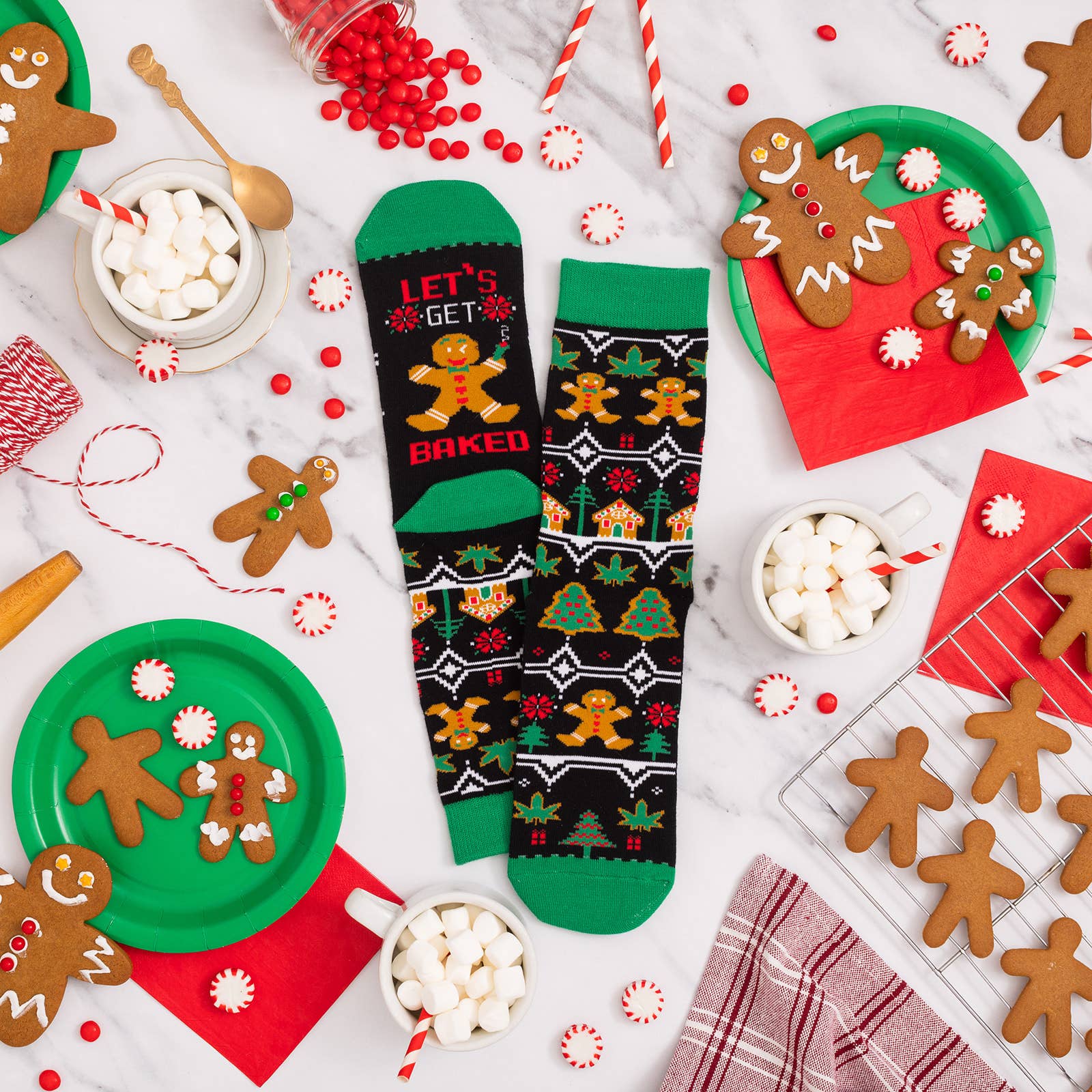 Lavley – wholesale Socks – Unisex – Let's Get Baked (Christmas) Socks2