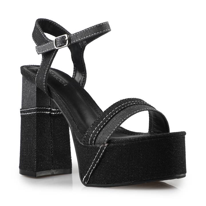 TM JASMINE 22 PATFORM SANDAL and other Purchase Wholesale silikonformen. Free Returns & Net 60 Terms on Faire trending on Faire.