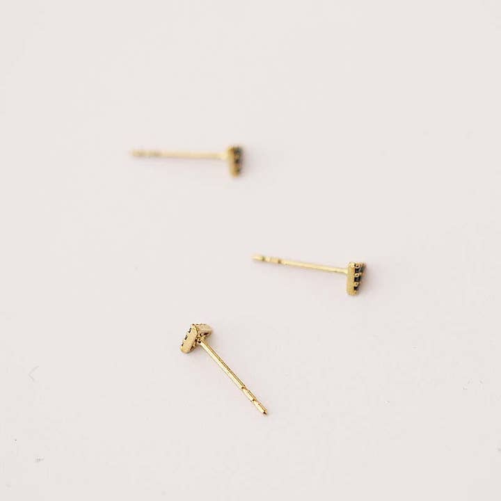 GenYLuxe – wholesale Stud/post earrings – 9ct Solid Gold Black Triangle Stud Earrings with Zircons