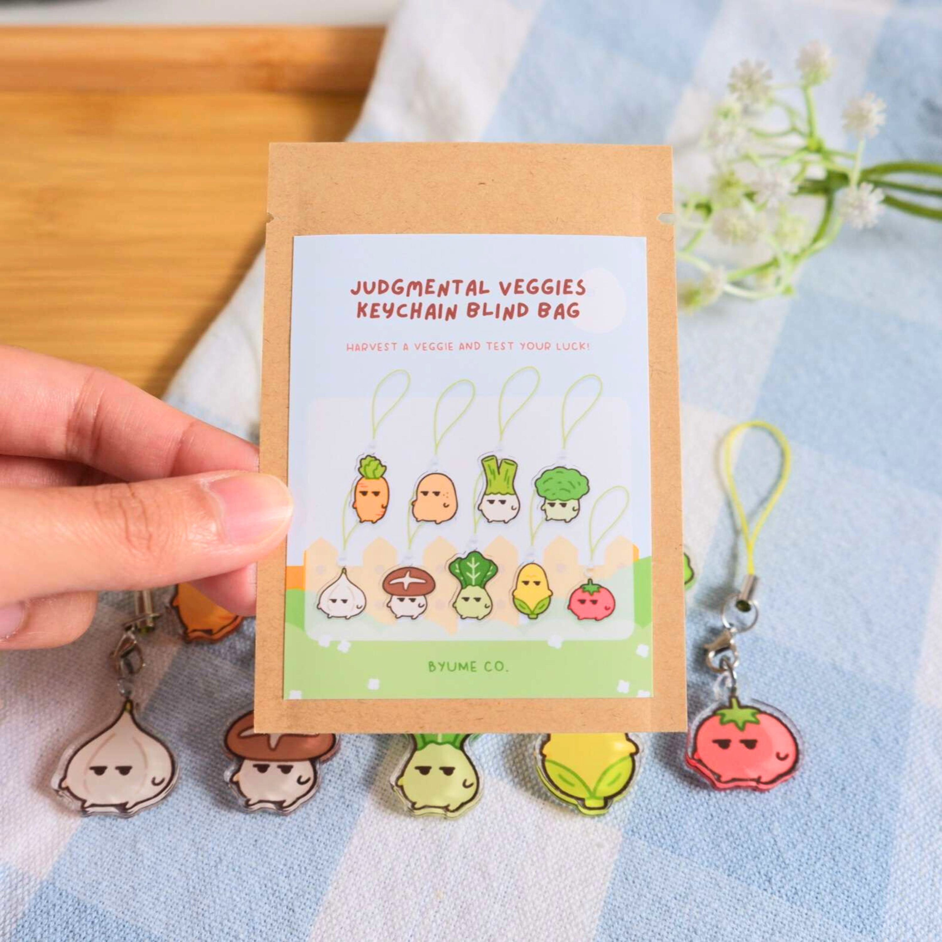 byUme Co. – wholesale Keychain – Unisex – Judgmental Veggies Keychain Blind Bag2
