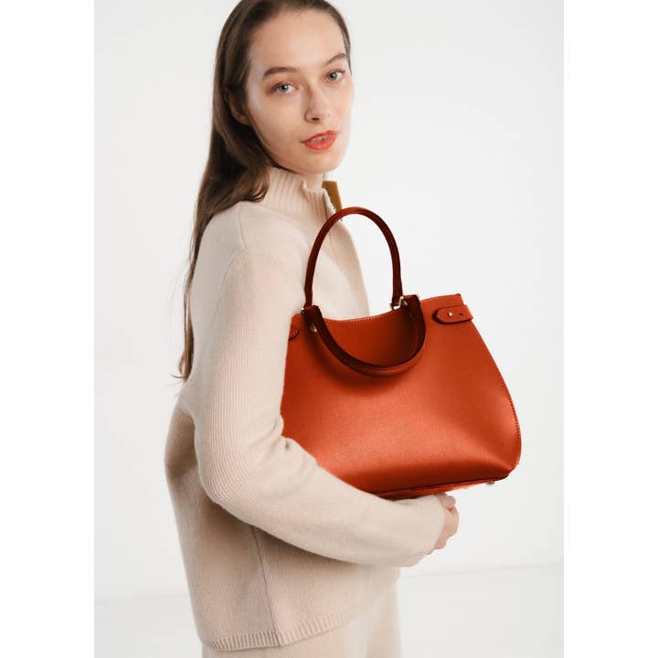 JULIA PARIS – Großhandel Schultertasche – Damen – Ledertasche mit Schulterriemen1