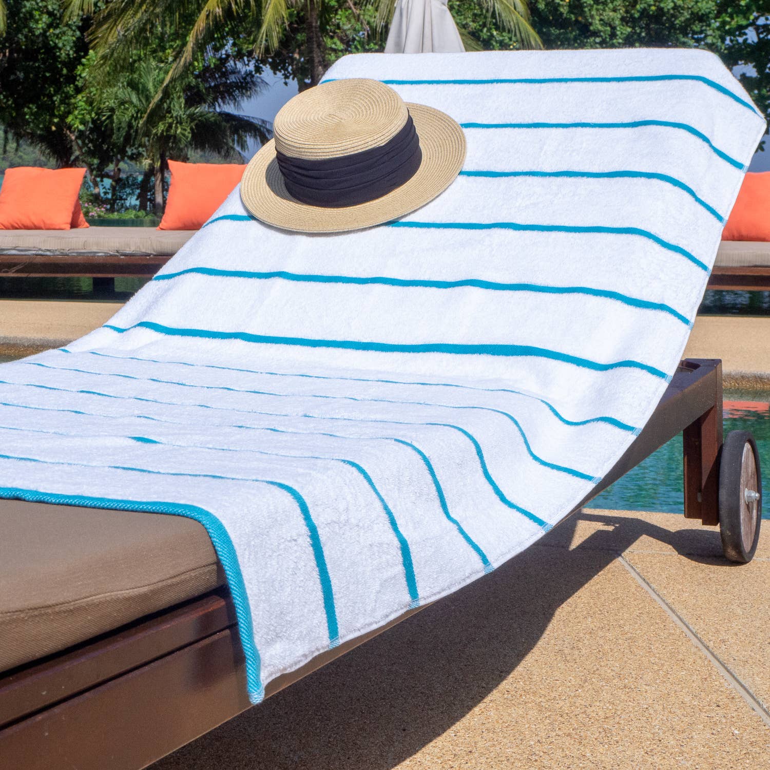 Arkwright Home - Wholesale Beach Towel - Las Rayas Striped Pool/Beach Towel 4