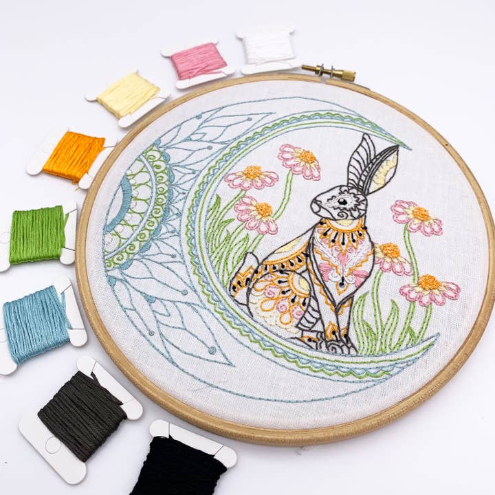 Cinnamon Stitching - Wholesale Craft Sewing Kit - Celestial Hare Embroidery Kit4