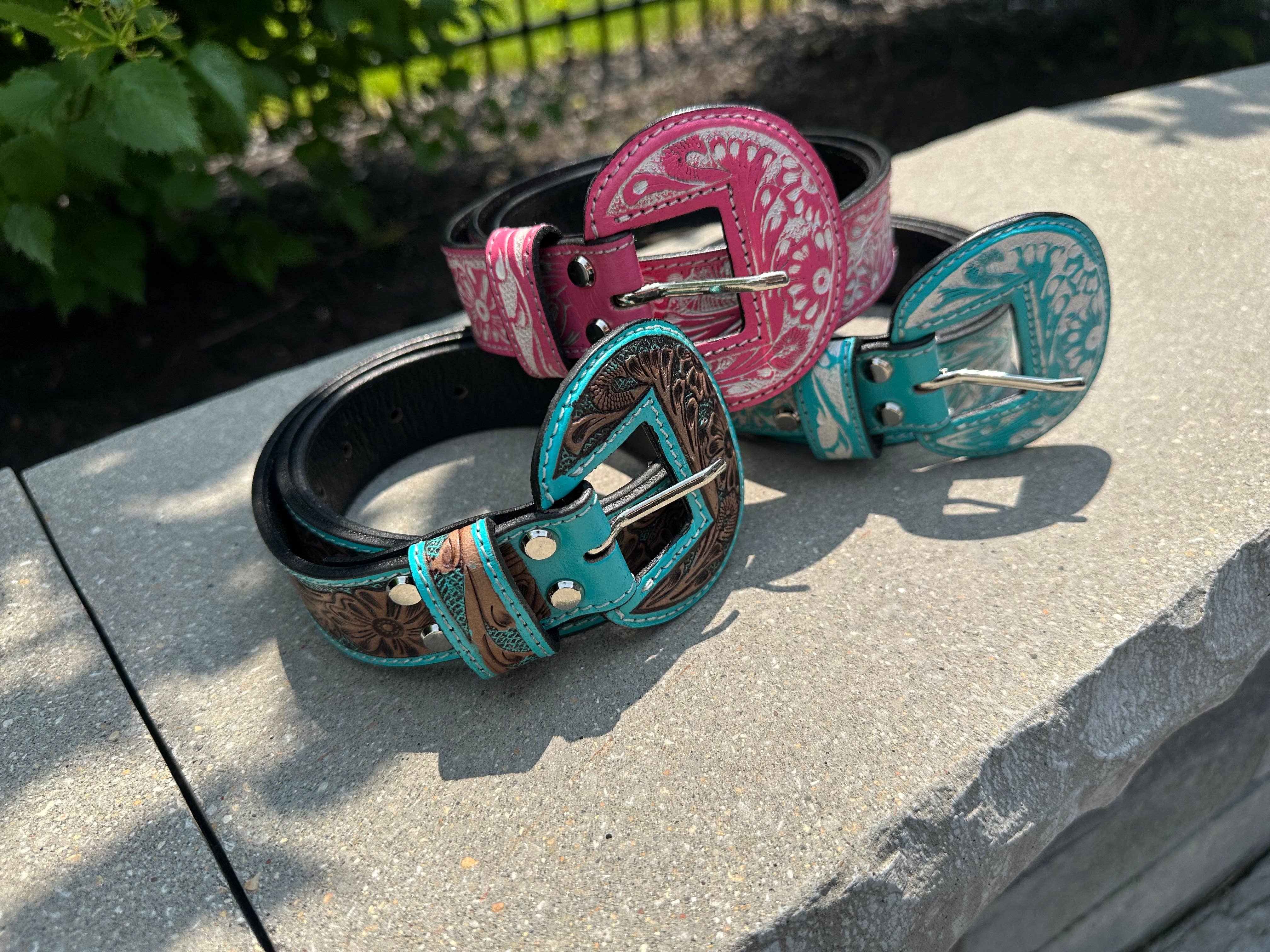 BDN Boutique - Wholesale Belt - Women's - Hand Tooled Genuine Leather Wide Rounded Buckles Belt *3colors2