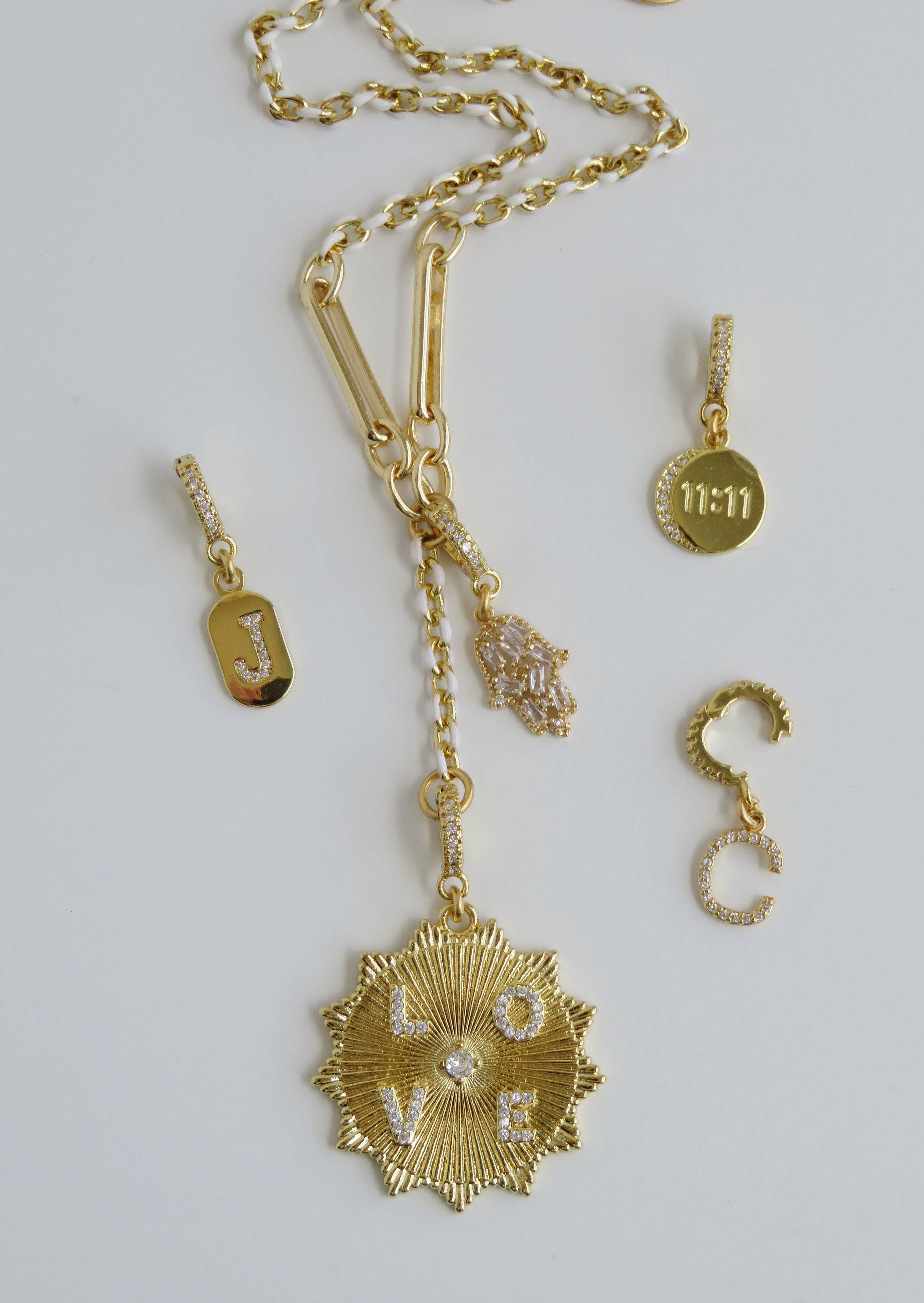 Boutique Suarez Co. - Wholesale Y-Neck/Lariat Necklace - White Oval Link Lariat Charm Holder Necklace3