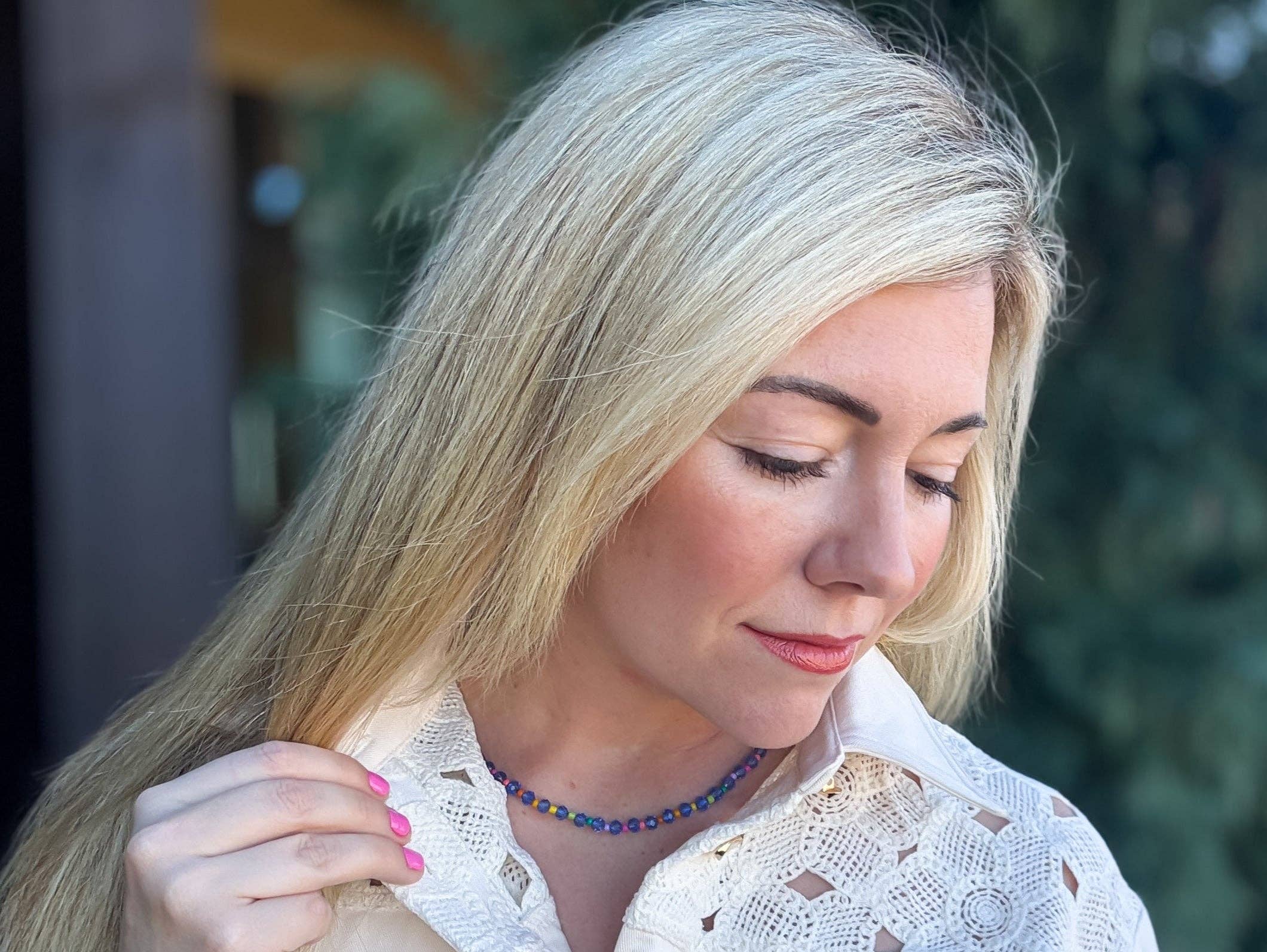 Taylor Elliott Designs – wholesale Beaded/pearl necklace – Beaded Necklace - Blue + Multi-Colored - Camille1