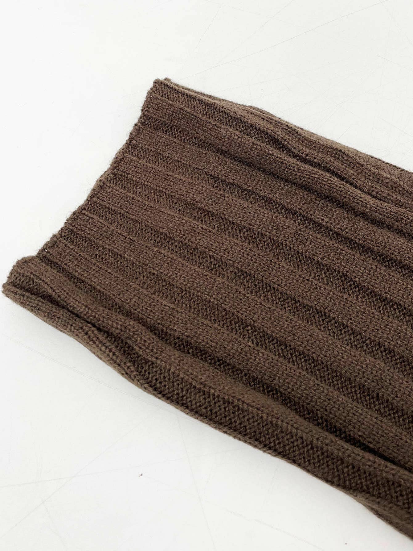 Lily Clothing - Wholesale Knit Sweater - Women's - Versatile solid color loose knitted sweater15