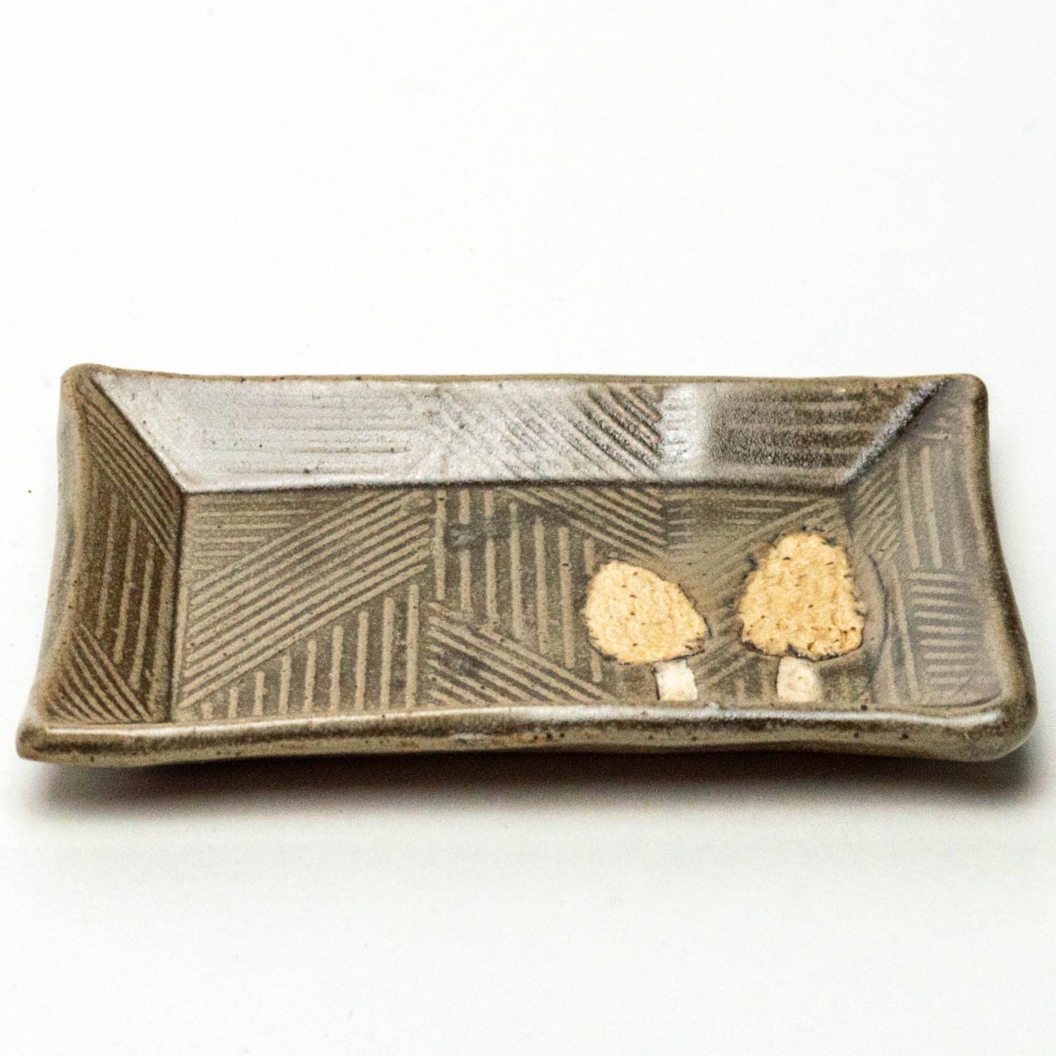 White Squirrel Clayworks – Engroshandel Smykkeskål – Morel Mushroom Design Håndlavet i Ohio keramisk nipsting parabol1