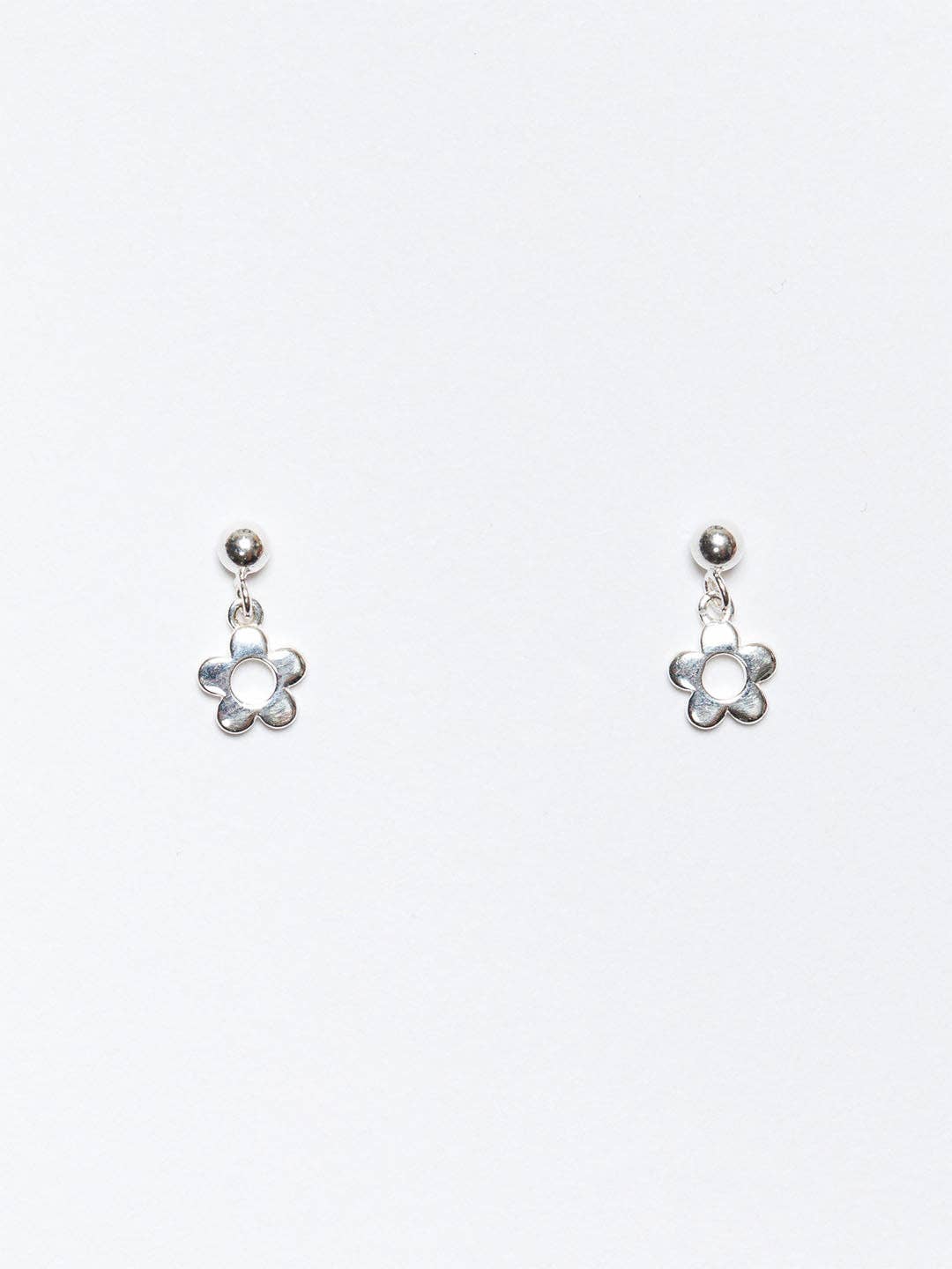 SOLI STUDIO - Wholesale Stud/post earrings - Baby Daisy Earrings