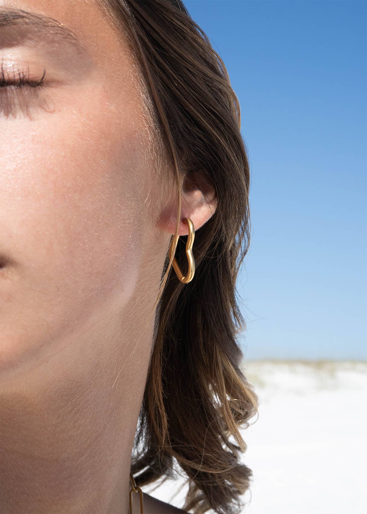 WJW - Wholesale Hoop Earrings - 18K Gold PVD Stainless Steel Heart Hoop Earrings / ERJ00074