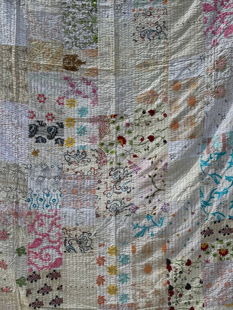 GYPSY STUDIO - Wholesale Quilt -  Kantha Stitch Patchwork Queen Size Embroidery Cotton Quilts1