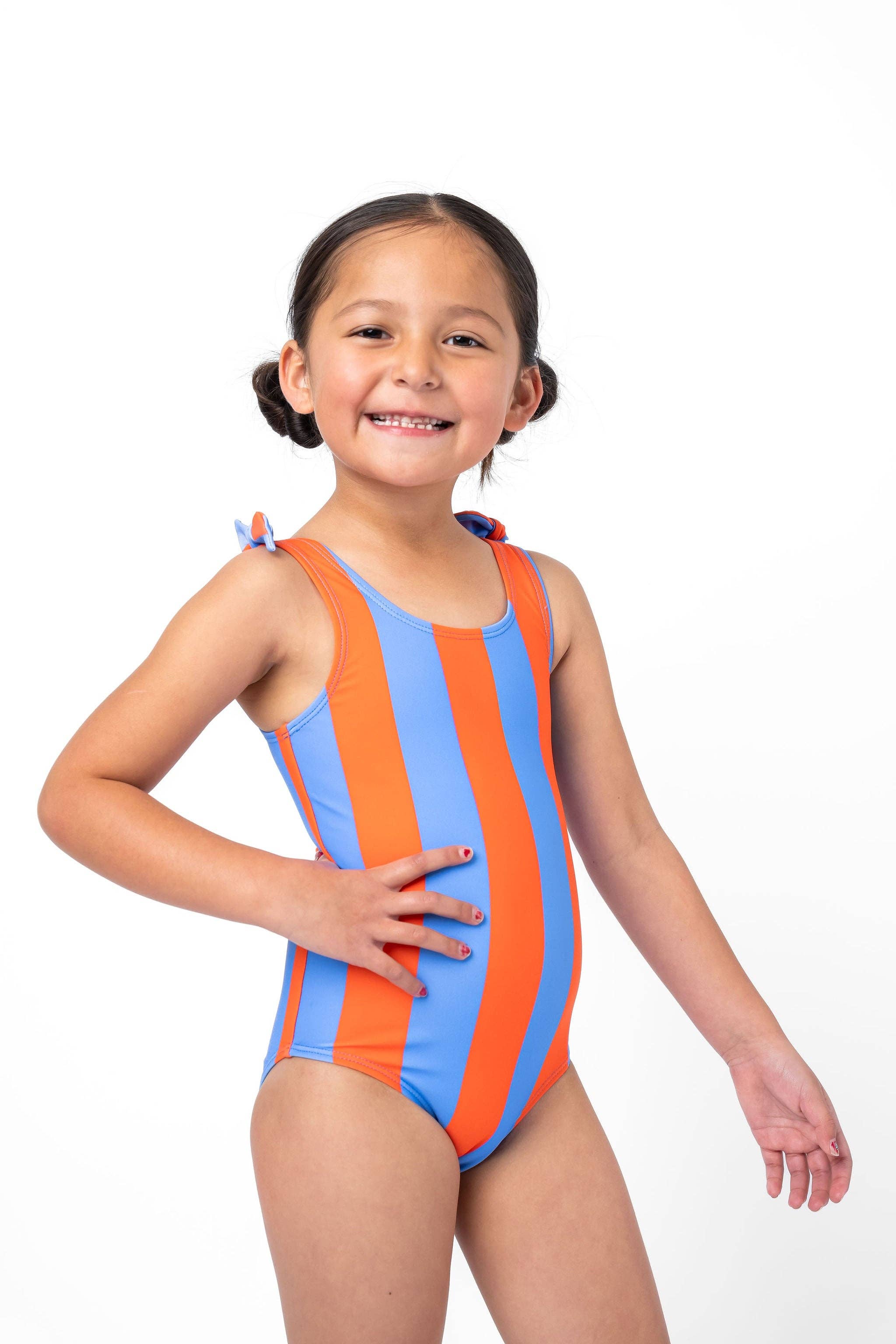 Coral Reef Swim - Vente Maillot de bain une pièce – enfant - Combinaison Enfant à Rayures Orange et Bleue avec Nœud Papillon4