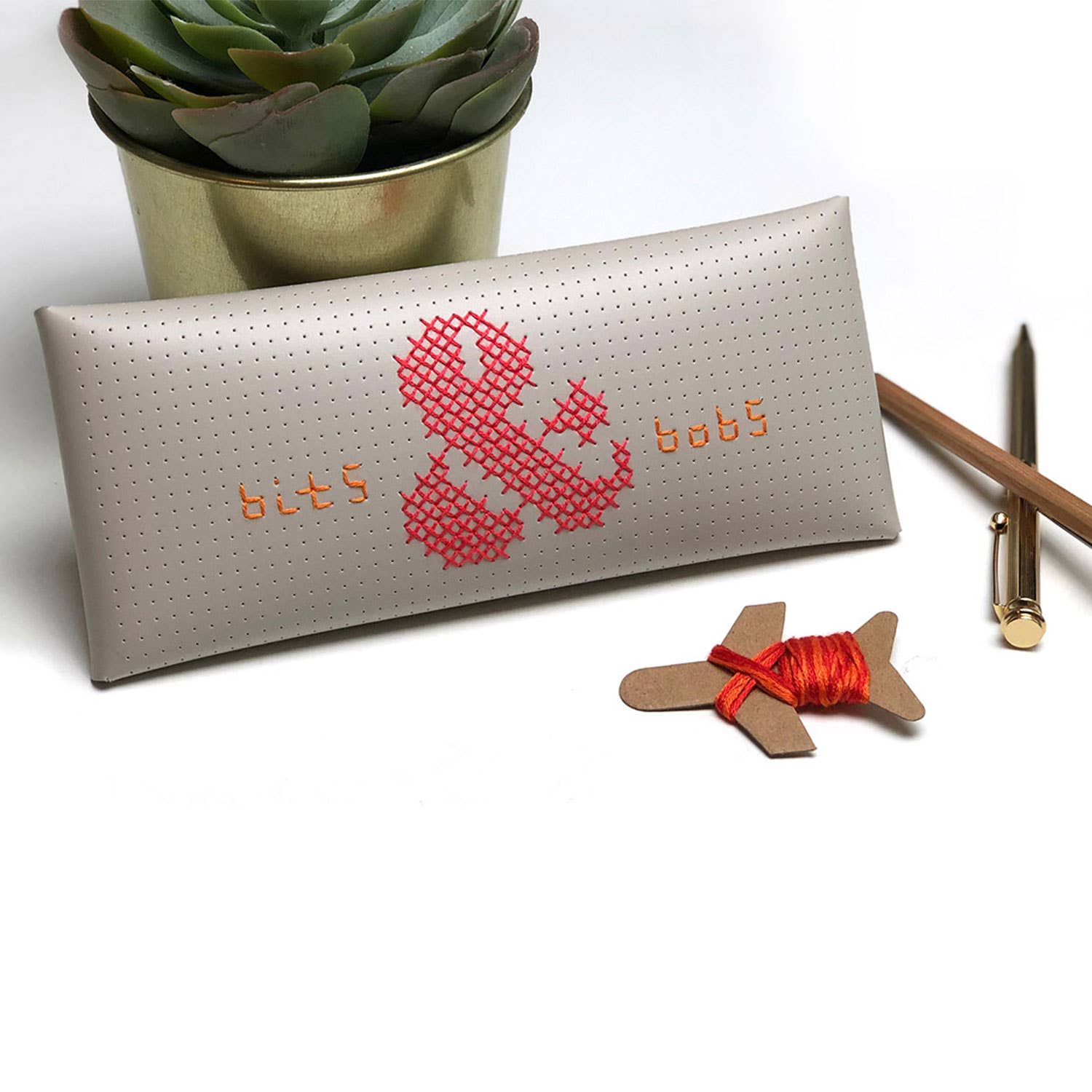 Chasing Threads - Wholesale DIY Craft Kit - Stitch Envelope Case - DIY cross stitch kit Light Grey6