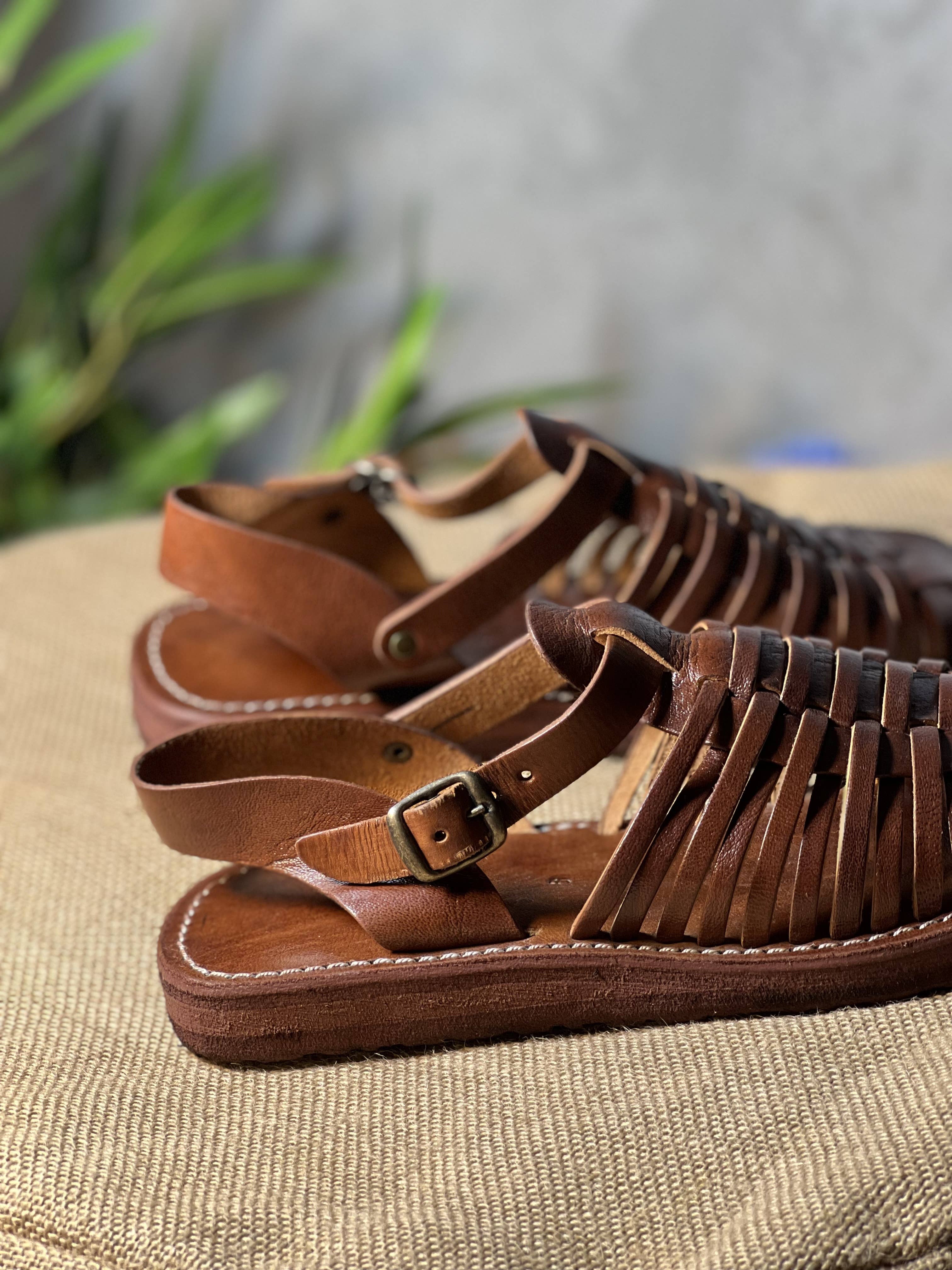 Berberwoolrug – wholesale Sandals – Women's – Handmade Brown Leather Fisherman Sandals for Women2