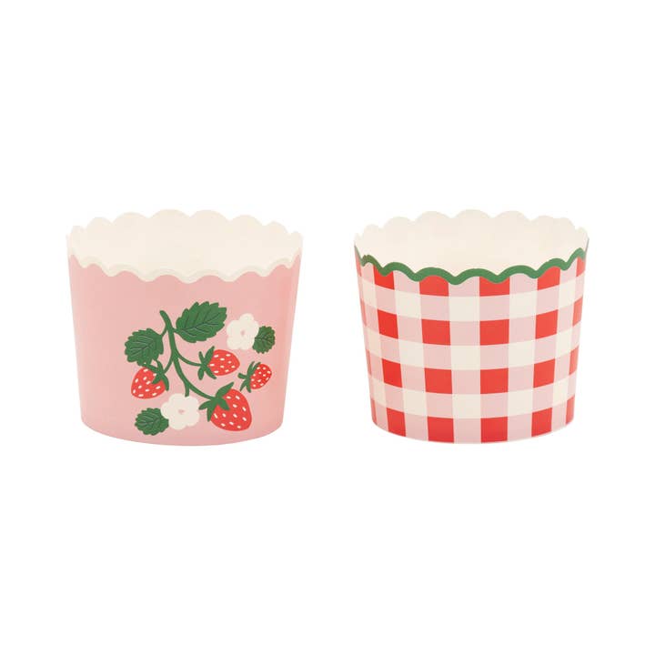 My Mind’s Eye – wholesale Cupcake/muffin liner – PLCC2072x - Strawberry Gingham Baking Cup