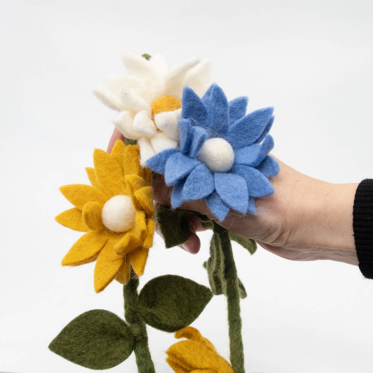 The Winding Road - Wholesale Bunting/Garland - Garland - Felt Flowers - Blue, White and Yellow6