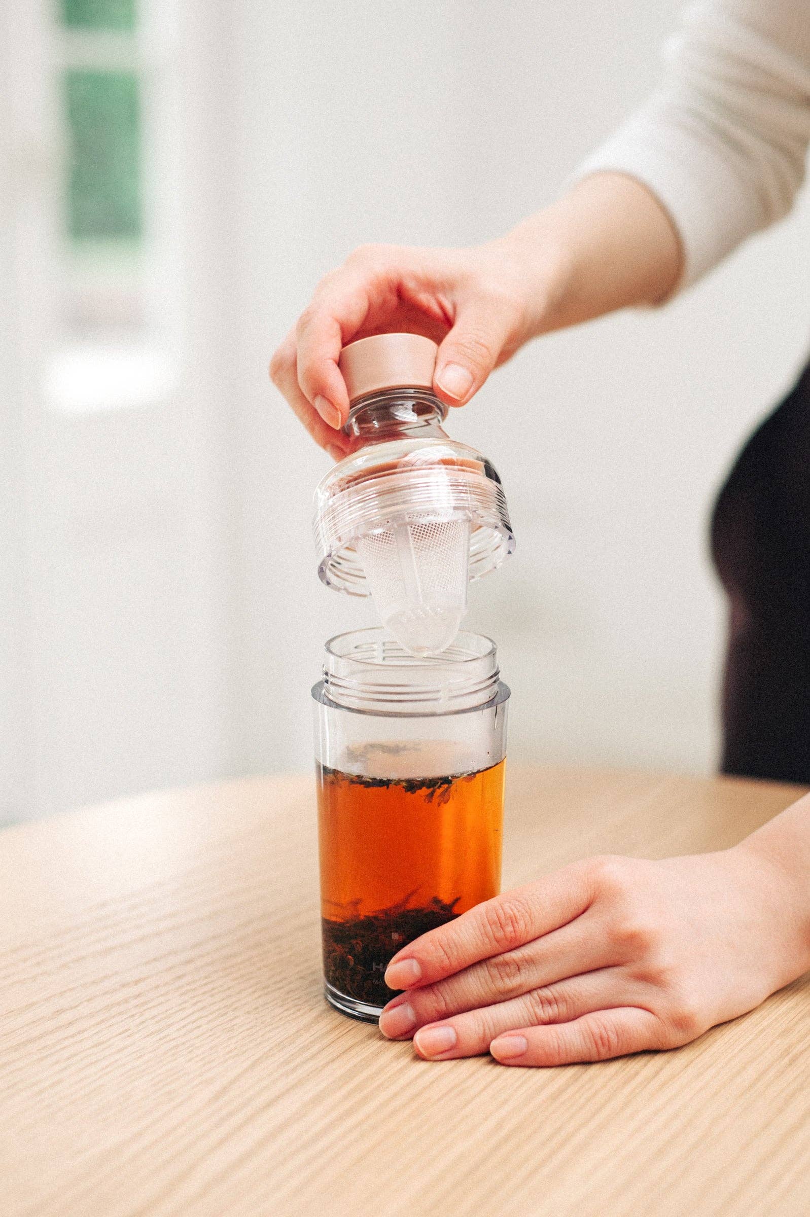 HARIO USA - Wholesale Tea Set - Filter-in Portable Matcha Bottle9