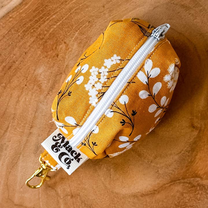 Marigold Meadow Waste Bag Holder for wholesale by Mack & Co.