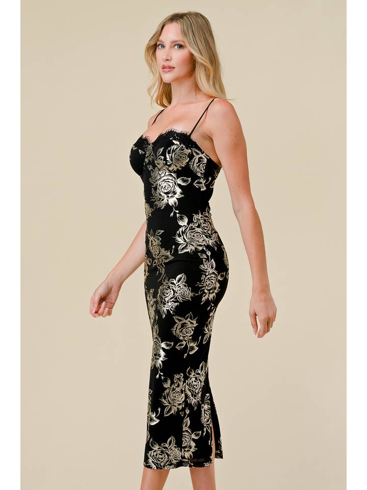 Preto/dourado CD41180: VESTIDO MIDI DE RENDA COM DECOTE EM CORAÇÃO ESTAMPADO FLORAL para venda a revendedores na Faire1