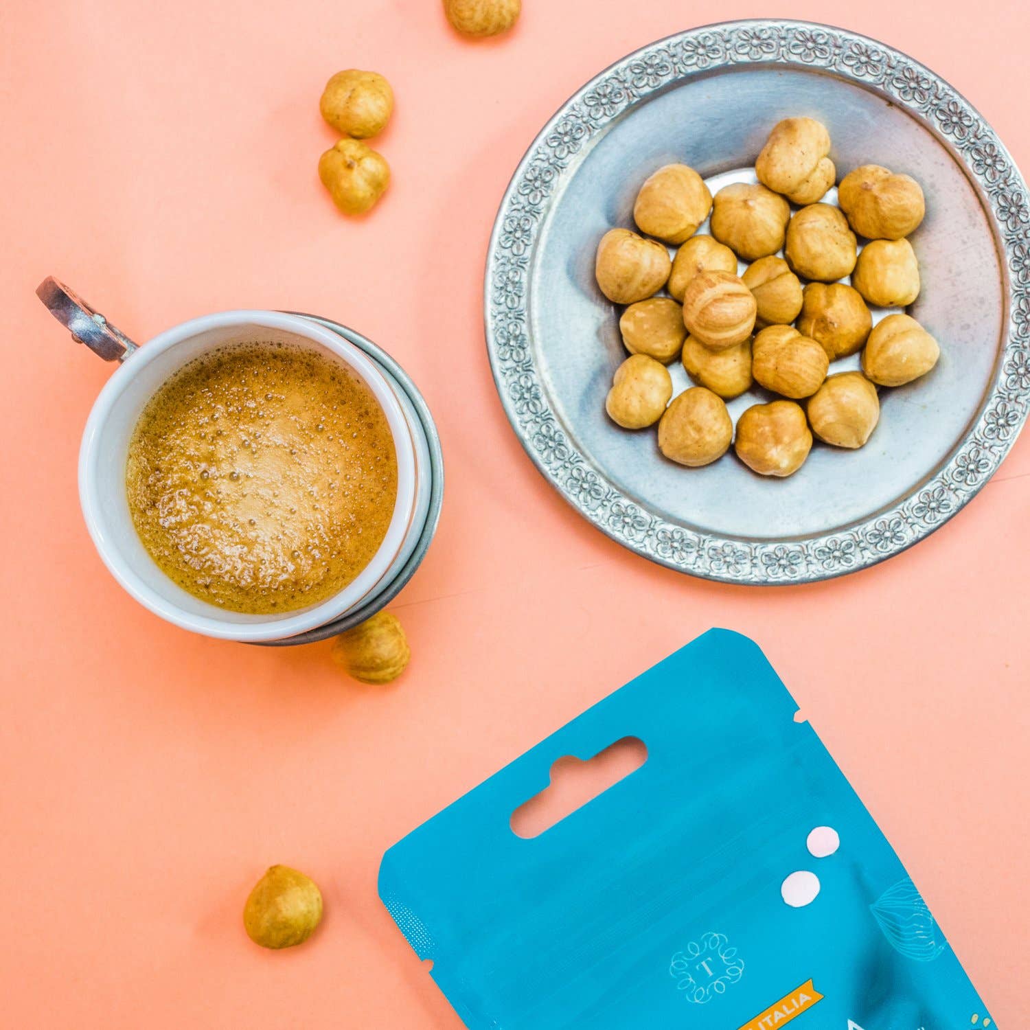 Tastëlanghe Azienda Agricola Quazzo Paolo - Wholesale Nuts - 1 Snack IGP Piedmont Hazelnut from the Langhe 30g1